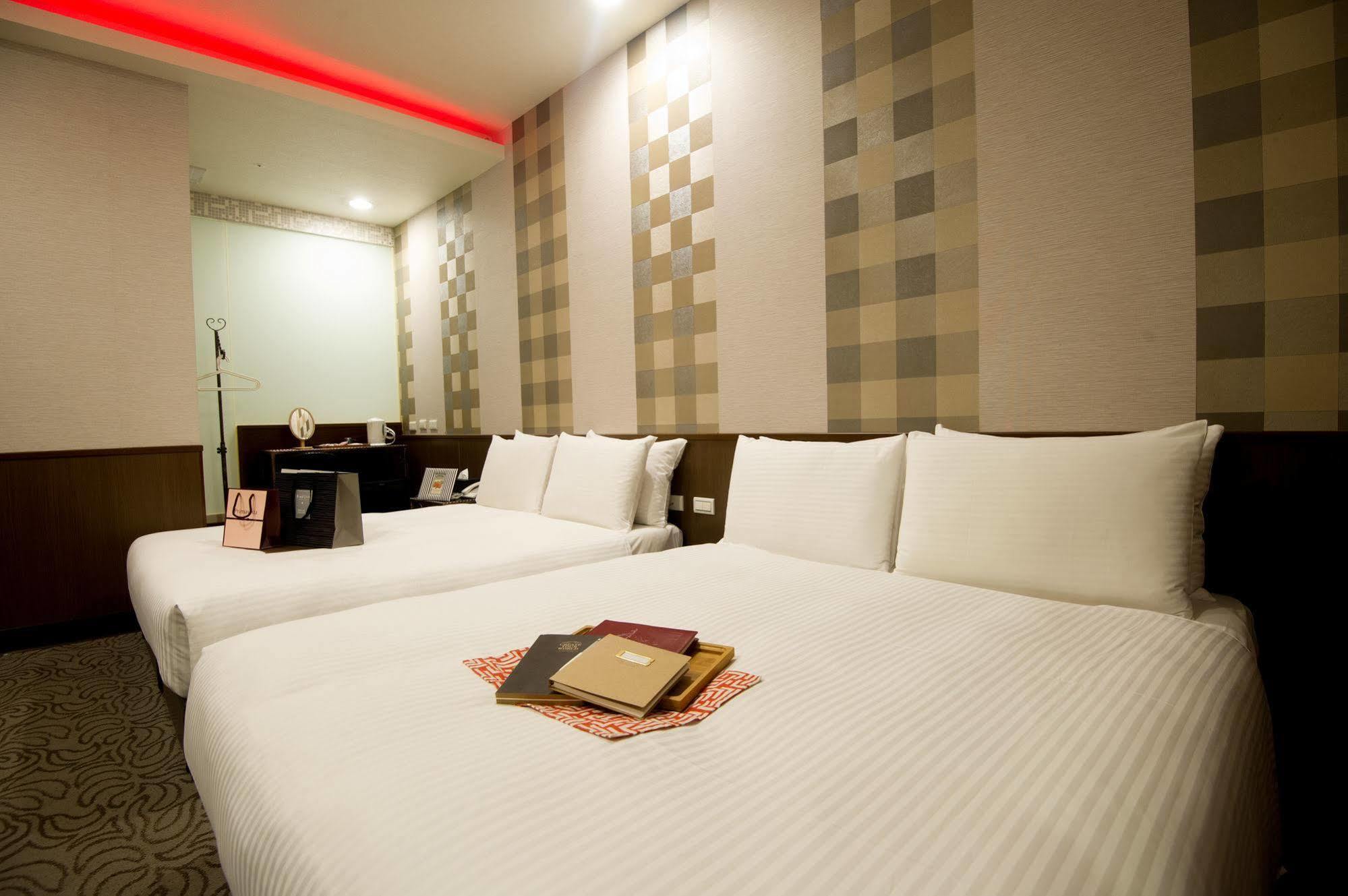 Liho Hotel Hankou Тайпей Екстериор снимка